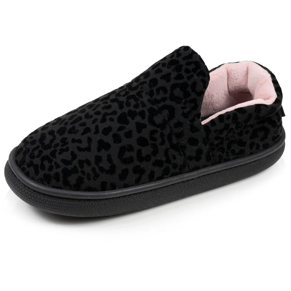 isotoner-bloup-femme-chaussons-slippers-noir-l-opard image 1