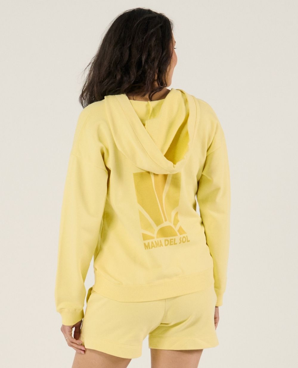 cache-c-ur-ensemble-hoodie-short-coconut-vanille image 5
