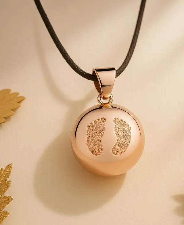cache-c-ur-bola-de-grossesse-babyfeet-or-rose image 1