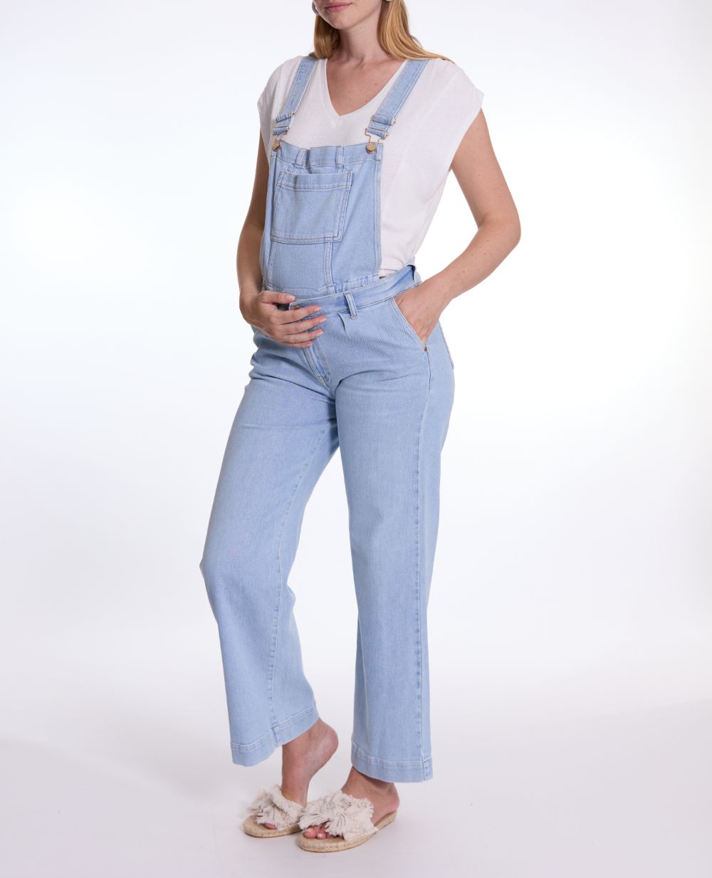 cache-c-ur-kelly-salopette-de-grossesse-en-jean-light-blue image 1