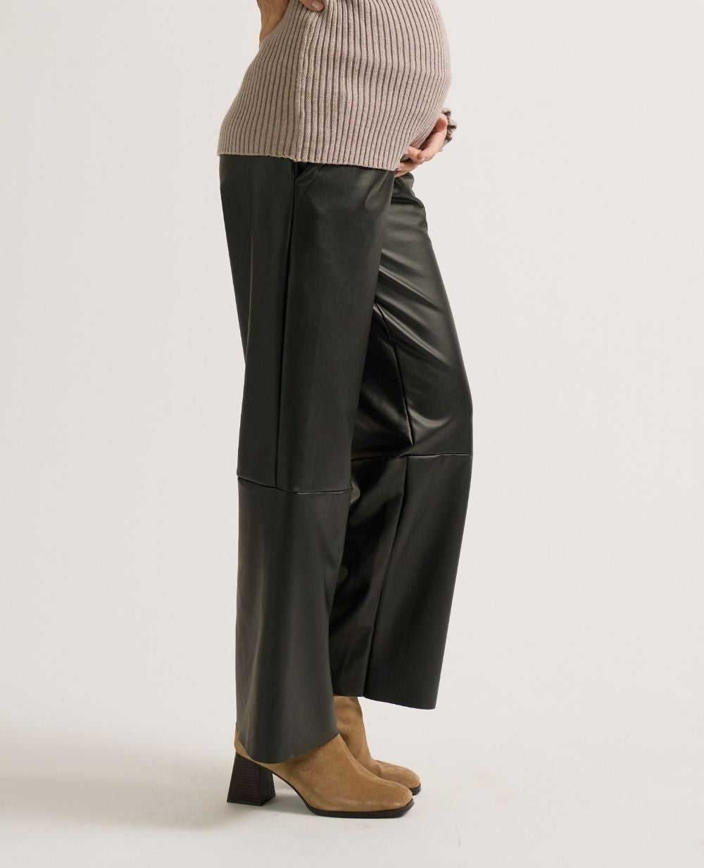 cache-c-ur-pantalon-de-maternit-alix-simili-cuir-noir image 4
