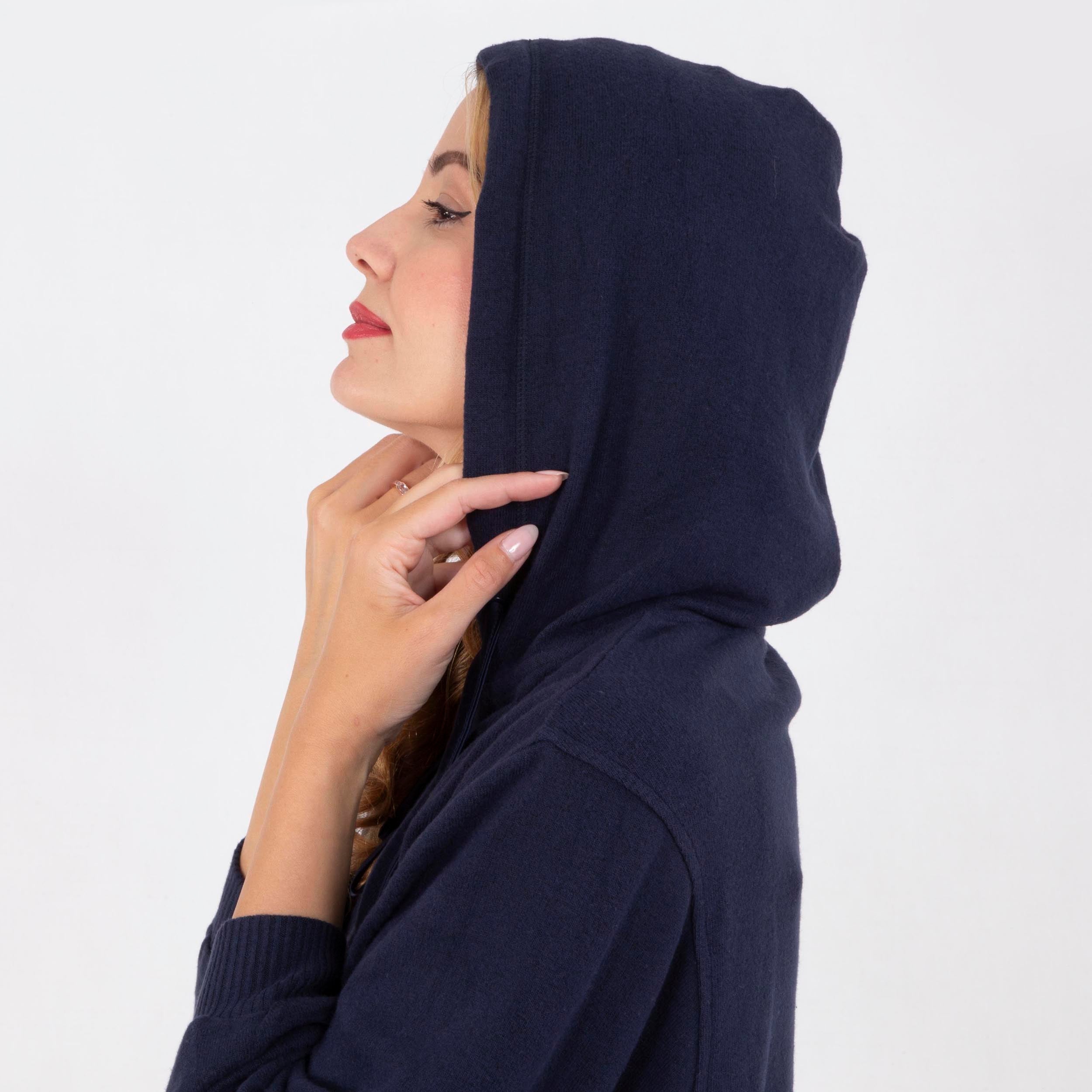 isotoner-sweat-shirt-capuche-femme-marine-ultra-doux image 4