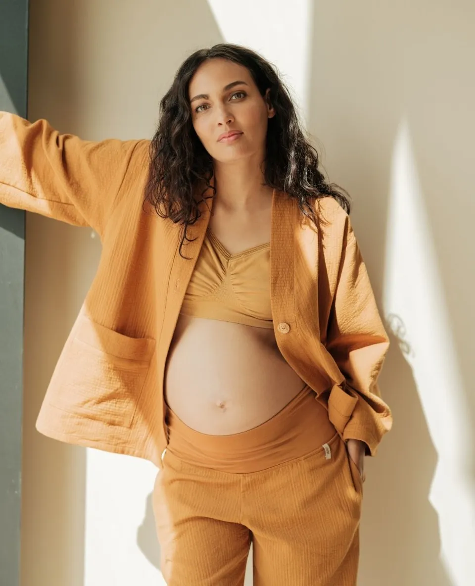 cache-c-ur-veste-de-maternit-celia-kimono-cumin-coton-bio image 1