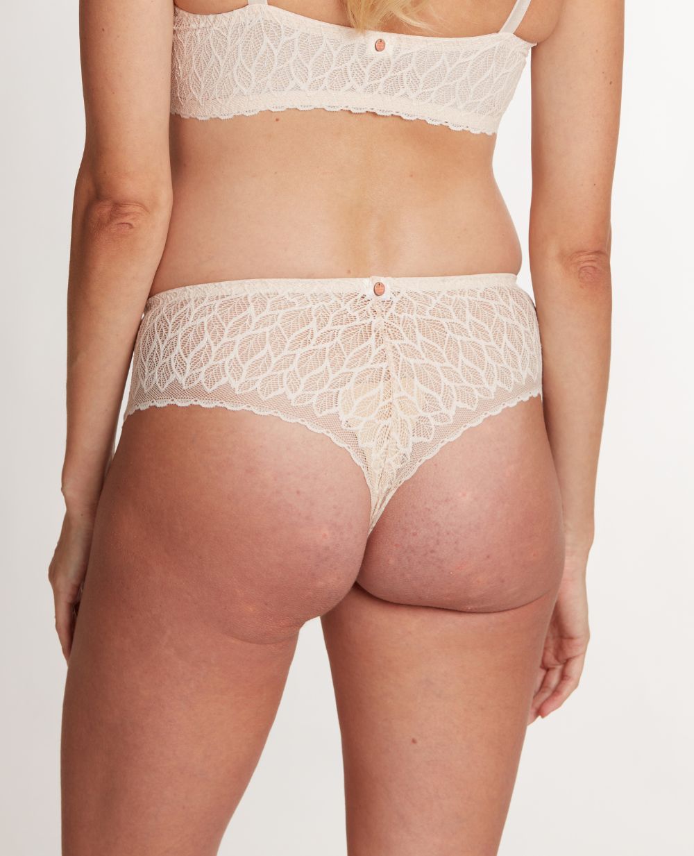 cache-c-ur-shorty-maternit-bliss-blush image 3