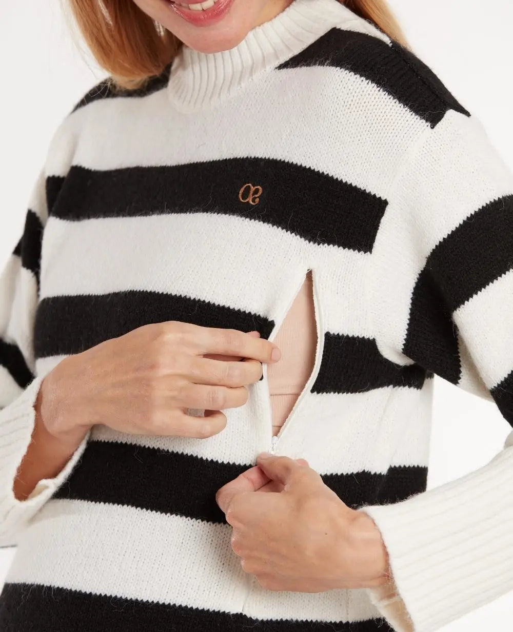 cache-c-ur-normandie-robe-pull-de-grossesse-et-d-allaitement-noir-blanc image 4