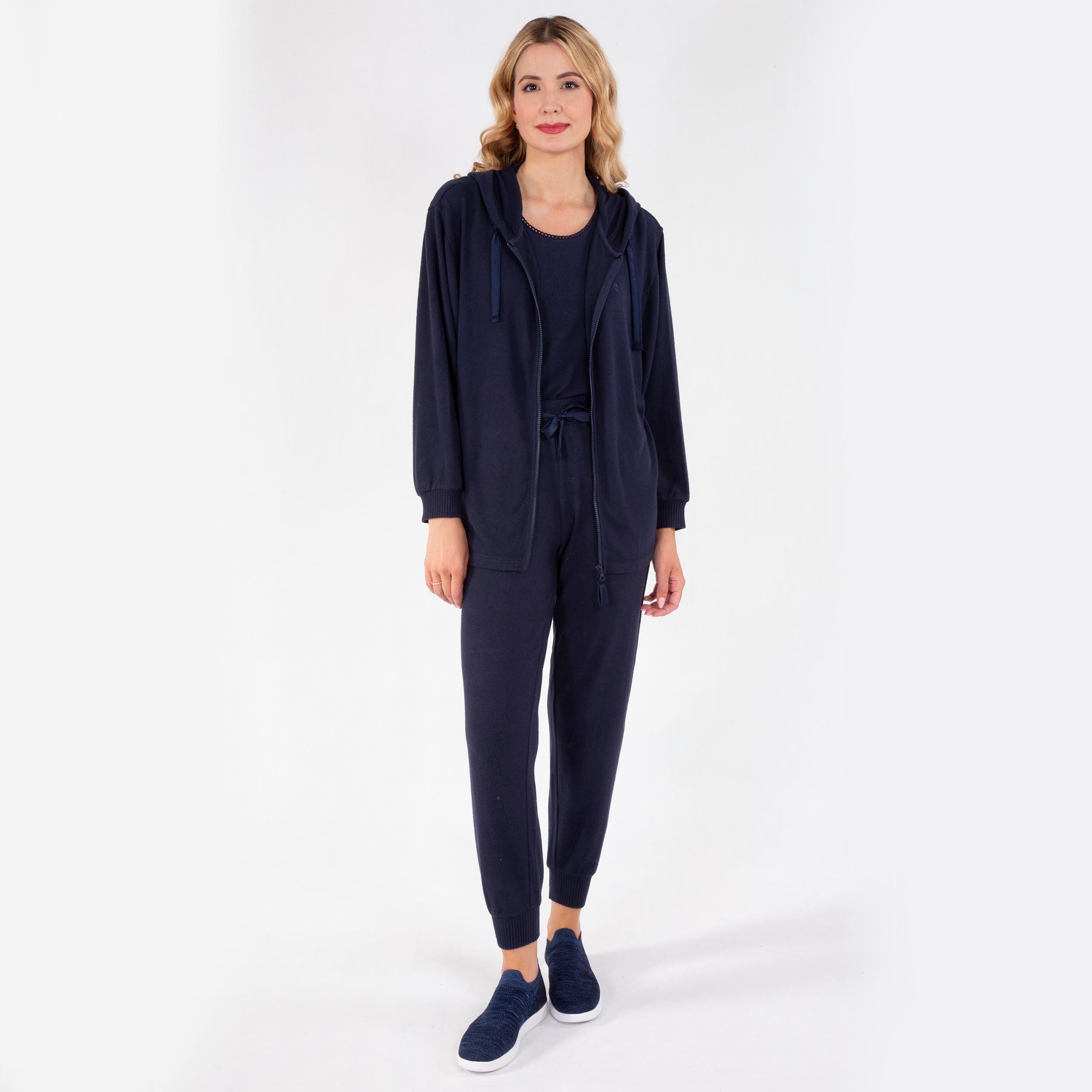 isotoner-sweat-shirt-capuche-femme-marine-ultra-doux image 3