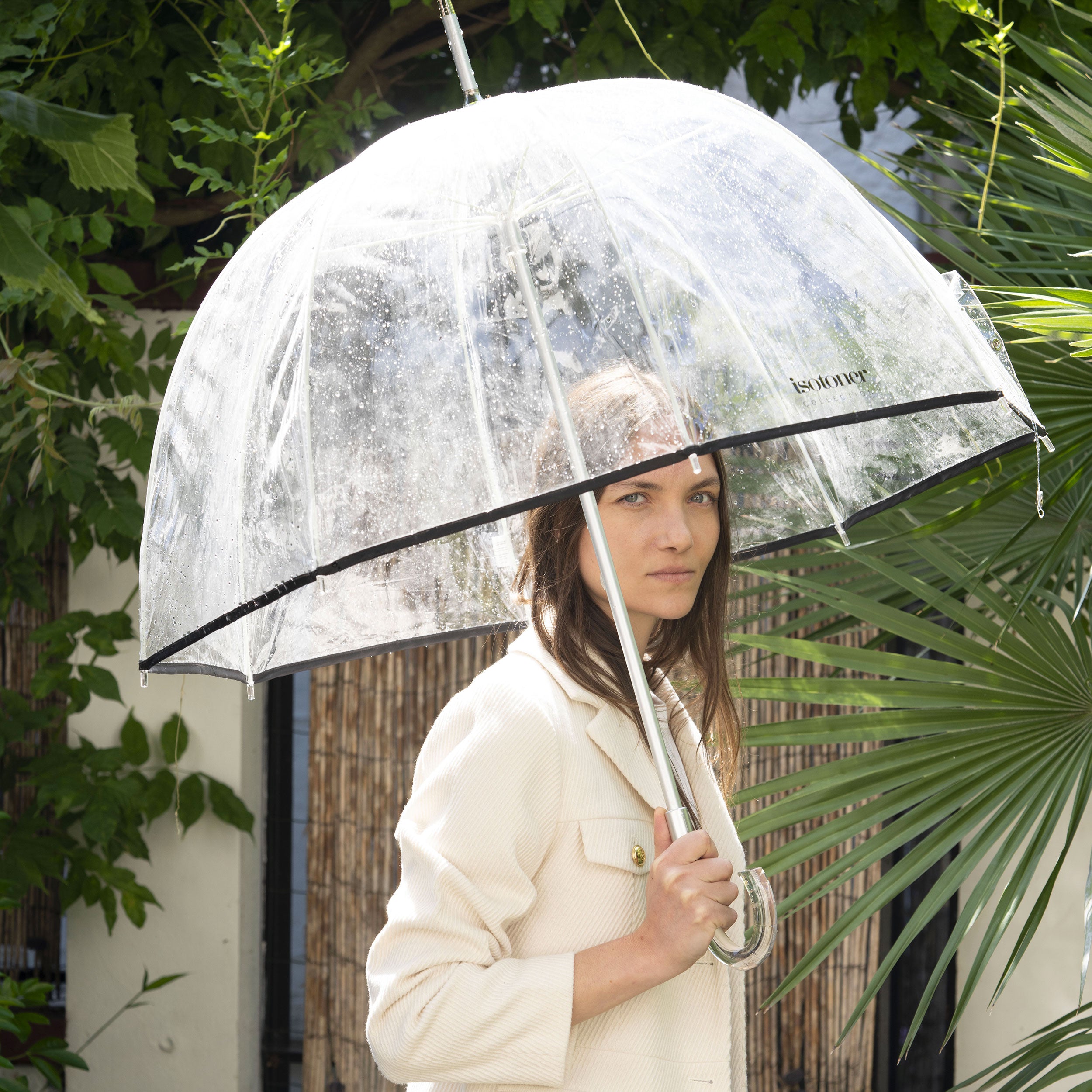 isotoner-parapluie-cloche-transparent-pvc-noir image 2