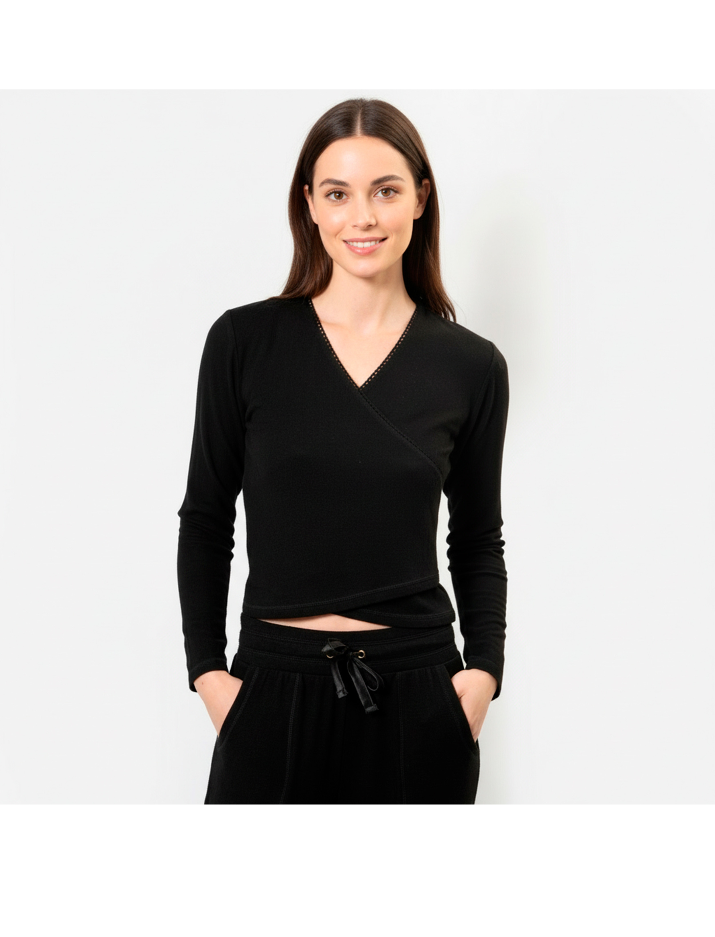 isotoner-t-shirt-cache-c-ur-femme-noir-dentelle-viscose-ecovero image 6