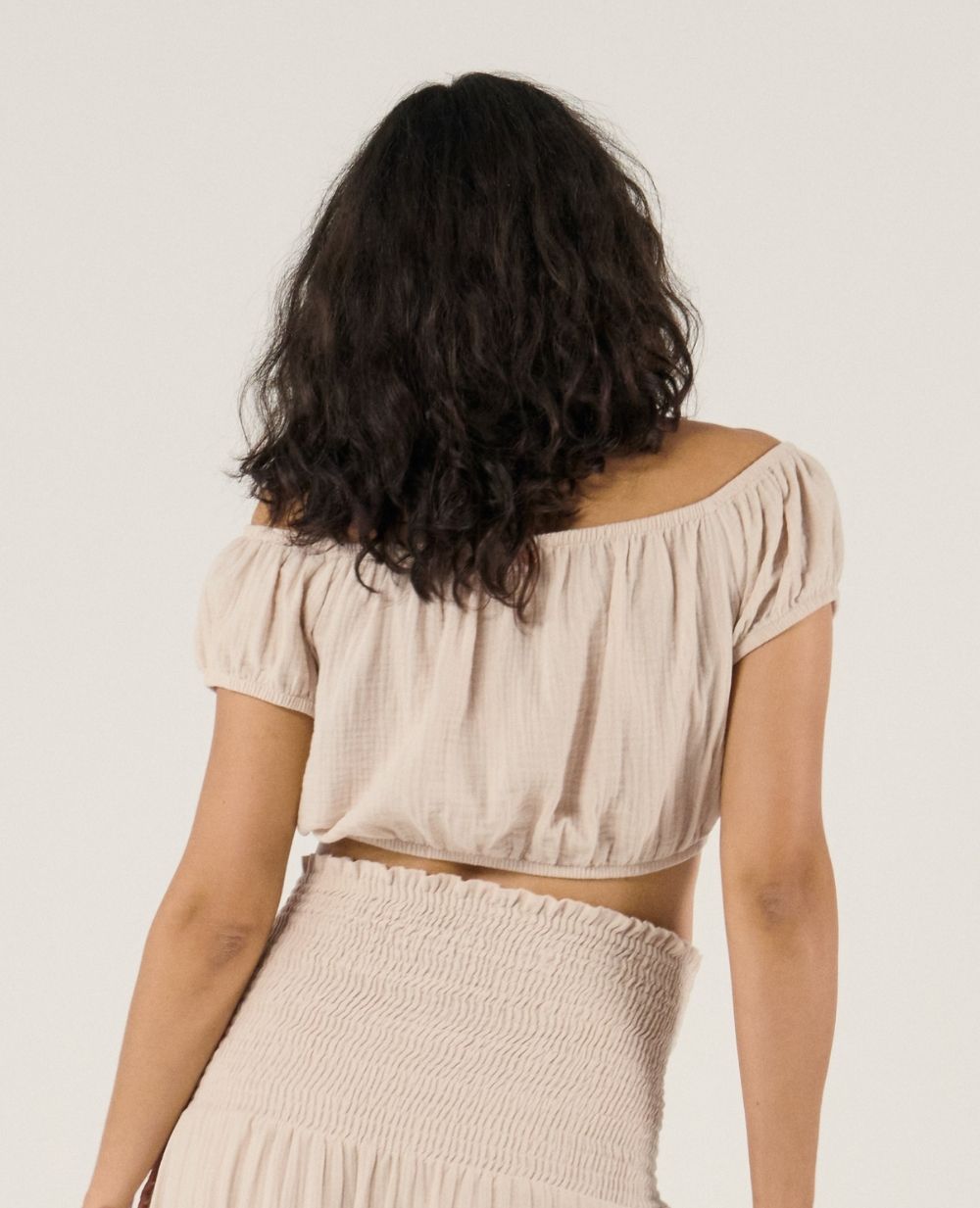cache-c-ur-crop-top-paloma-beige image 5